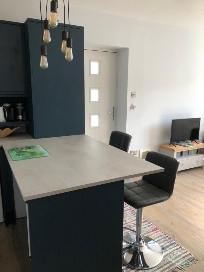 Harbourside Studio Apartment Poole Hamworthy Bh15 Экстерьер фото